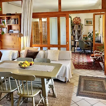 Bright And Cosy With Sea View