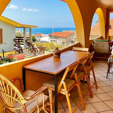 Bright And Cosy With Sea View Appartement