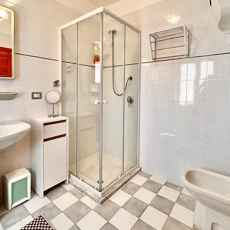 Bright And Cosy With Sea View *